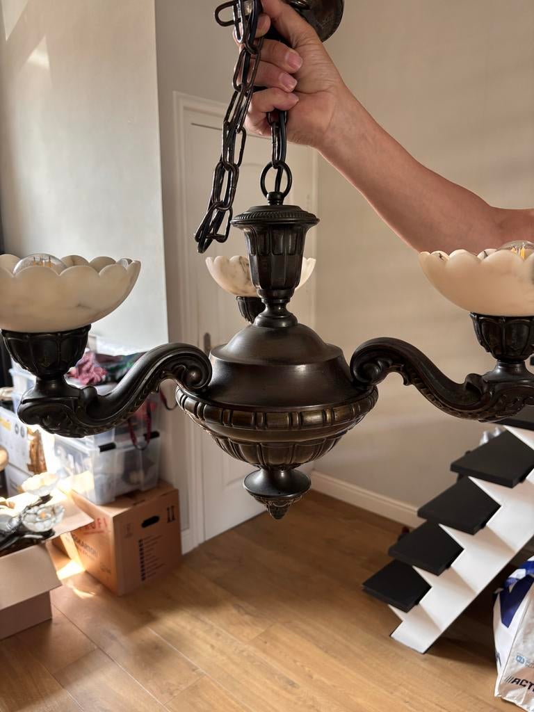 Art deco brons kleurige metalen kroonluchter, Ophalen, Gebruikt, Metaal, 50 tot 75 cm