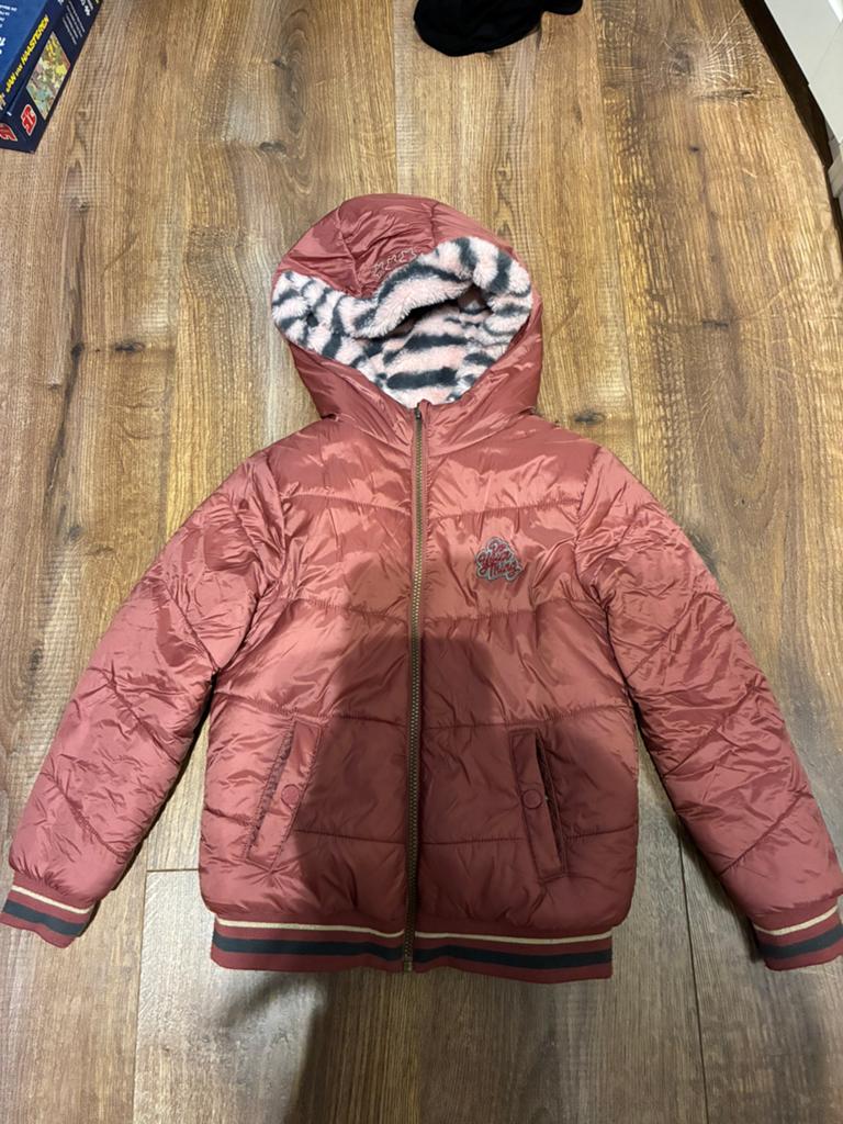 Winterjas maat 134/140, Ophalen, Zo goed als nieuw, Meisje, Jas