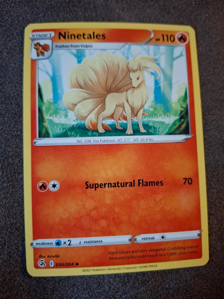 Pokémon Kaart Ninetales 030/264, Ophalen of Verzenden, Zo goed als nieuw, Losse kaart