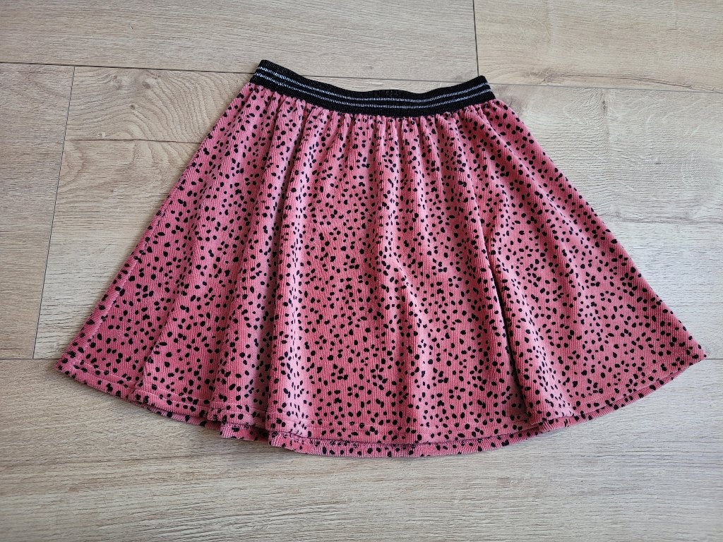 HEMA roze ribcord rokje met zwarte print mt 134/140 ~ SJ2017, Kinderen en Baby's, Kinderkleding | Maat 134, Meisje, Ophalen of Verzenden