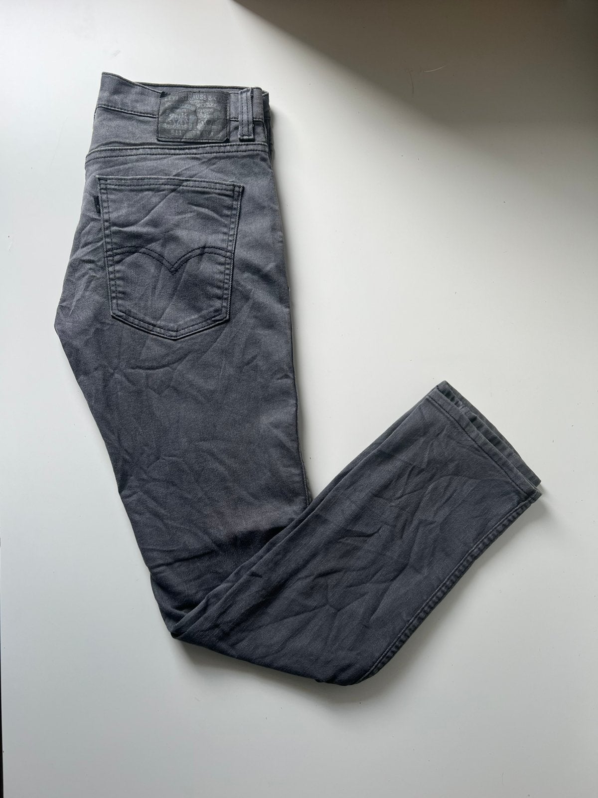Levi's 511 Slim Fit – Grijs – W31 L32, Verzenden, Zo goed als nieuw, Grijs, W32 (confectie 46) of kleiner