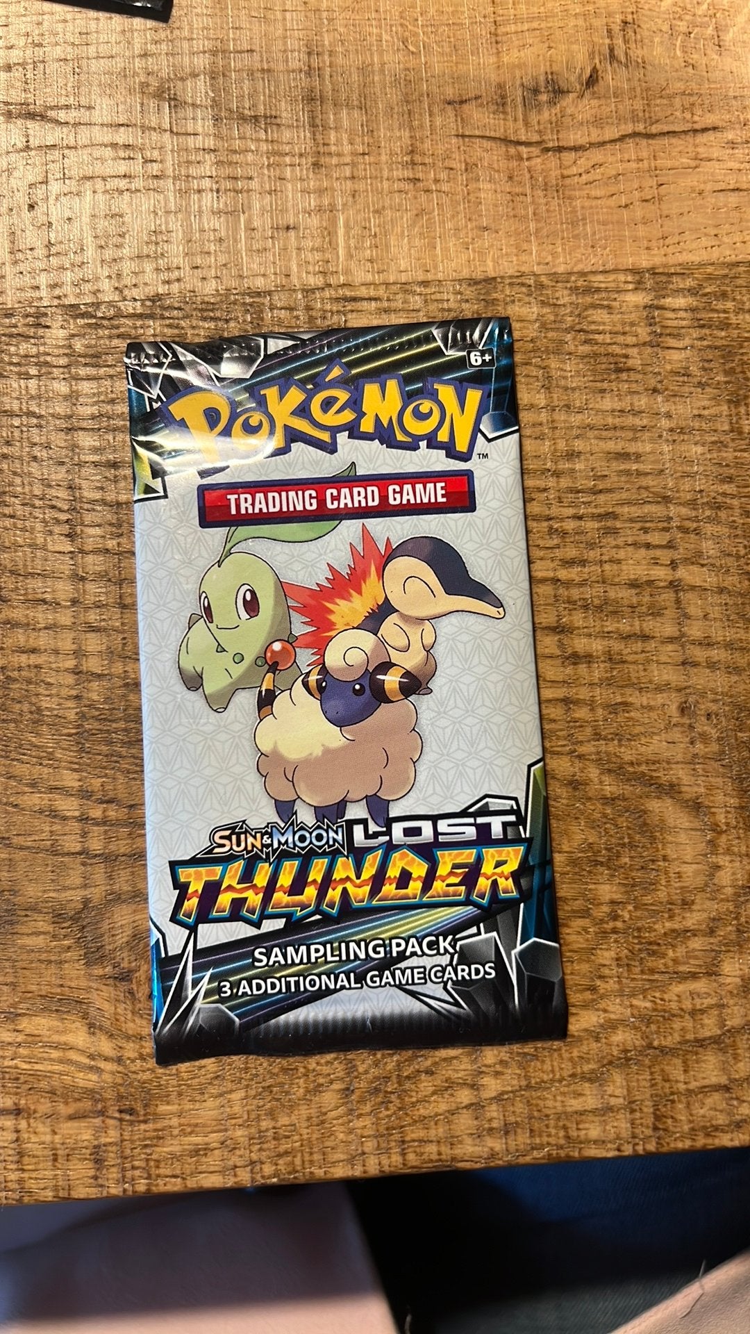 Pokemon Card Sample Pack Sun And Moon Lost Thunder SEALED, Ophalen of Verzenden, Zo goed als nieuw