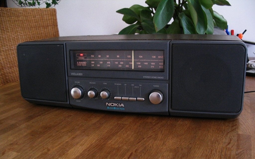 80's Nokia Viola HR 850 tafelradio, Ophalen of Verzenden, Gebruikt, Radio