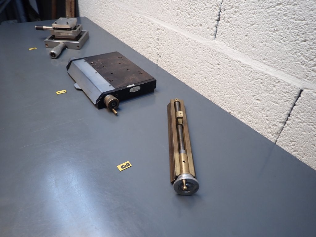 Micro Controle meet tafel voor onder microscoop 0,01mm, Niet ingevuld, Gebruikt, Afstand, Niet ingevuld