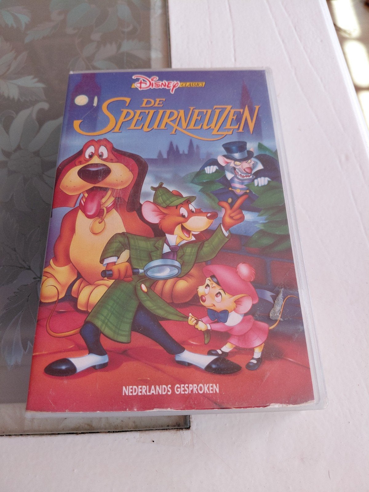 Disney Classic De Speurneuzen videoband., Cd's en Dvd's, Gebruikt, Tekenfilm, Alle leeftijden, Ophalen of Verzenden