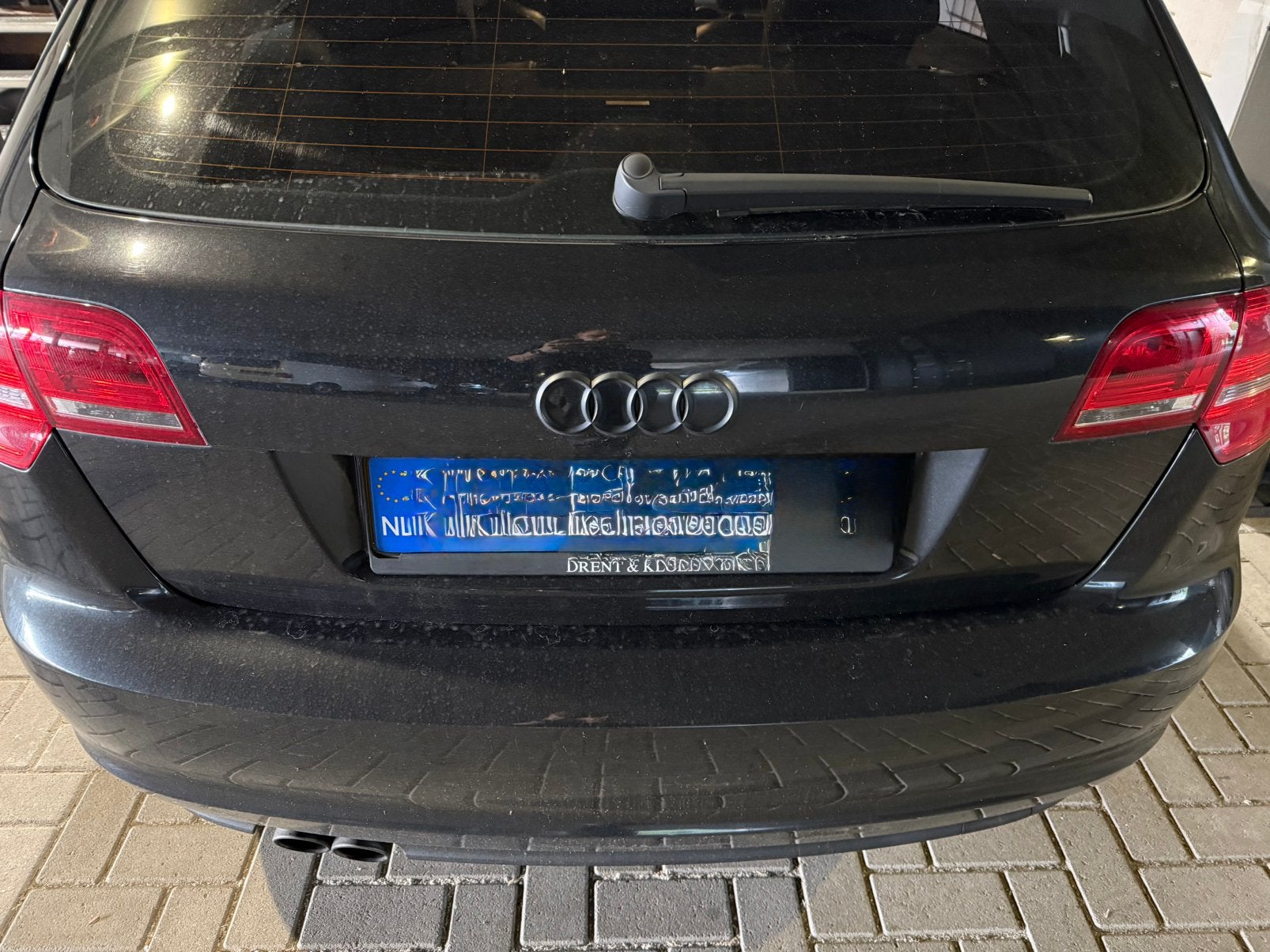 Audi A3 8P kofferdeksel logo chroom en zwart, Ophalen of Verzenden, Nieuw, Audi, Achterklep