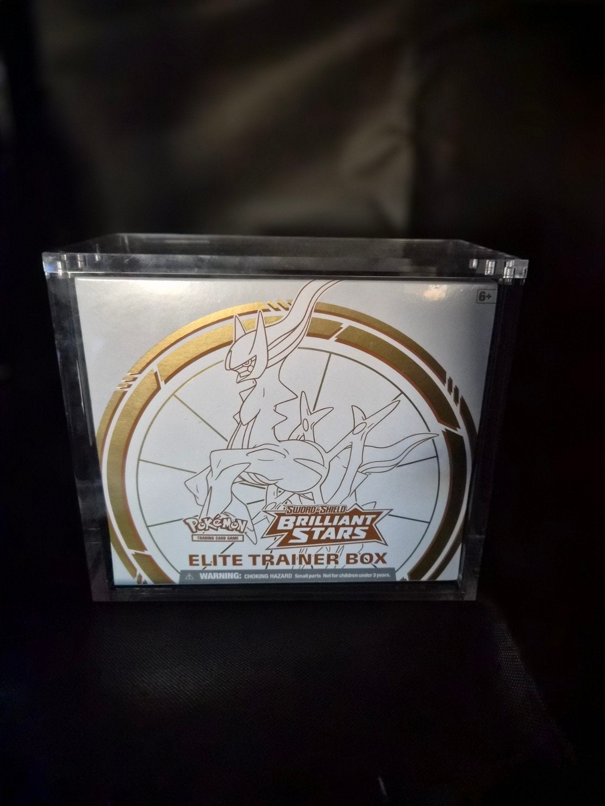 Pokémon Brilliant Stars Elite Trainer Box Arceus
