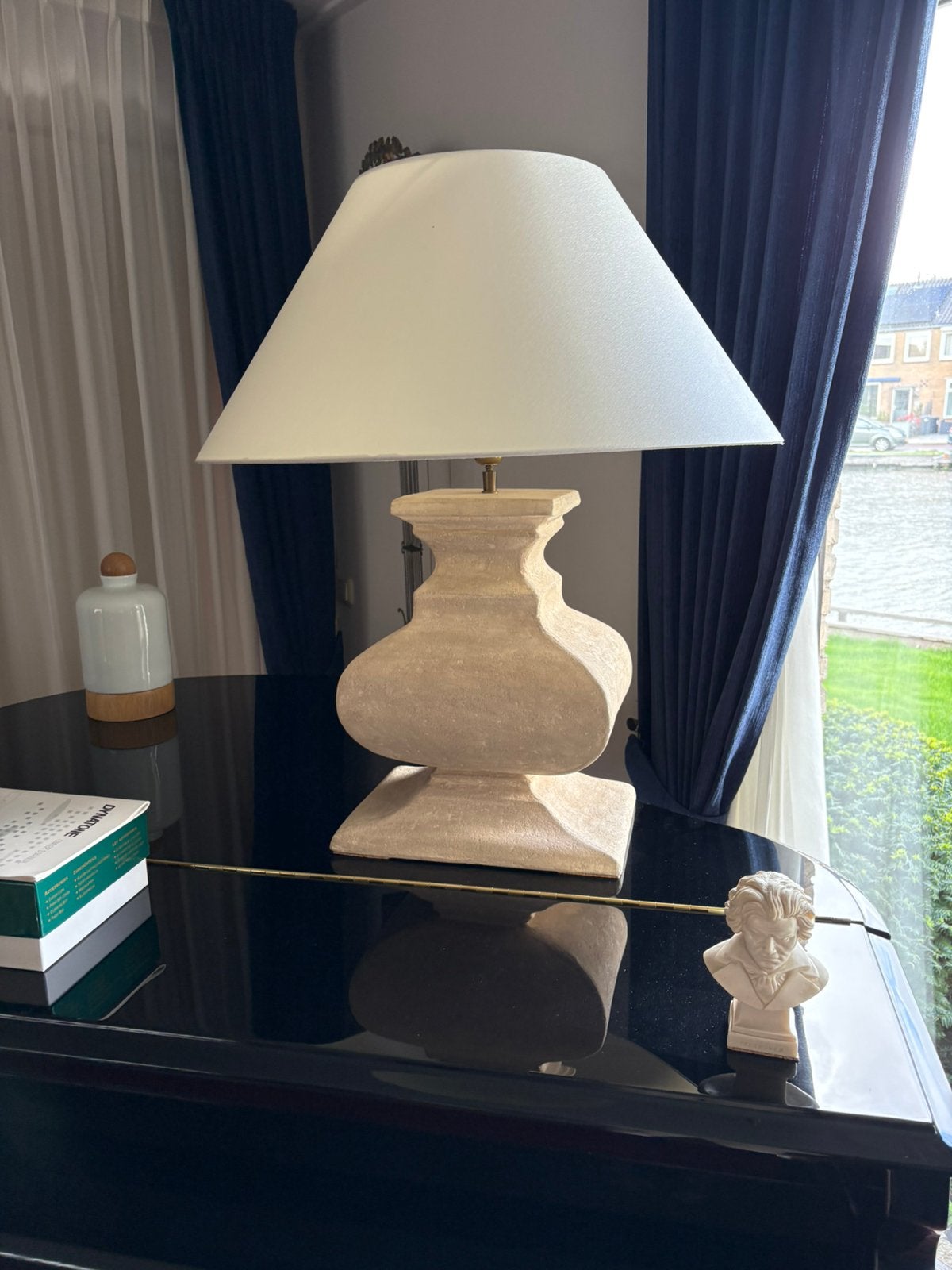 Grote tafellamp steen met 2 kappen creme, Huis en Inrichting, E27 (groot), Met kap, Schemerlamp, Landelijk