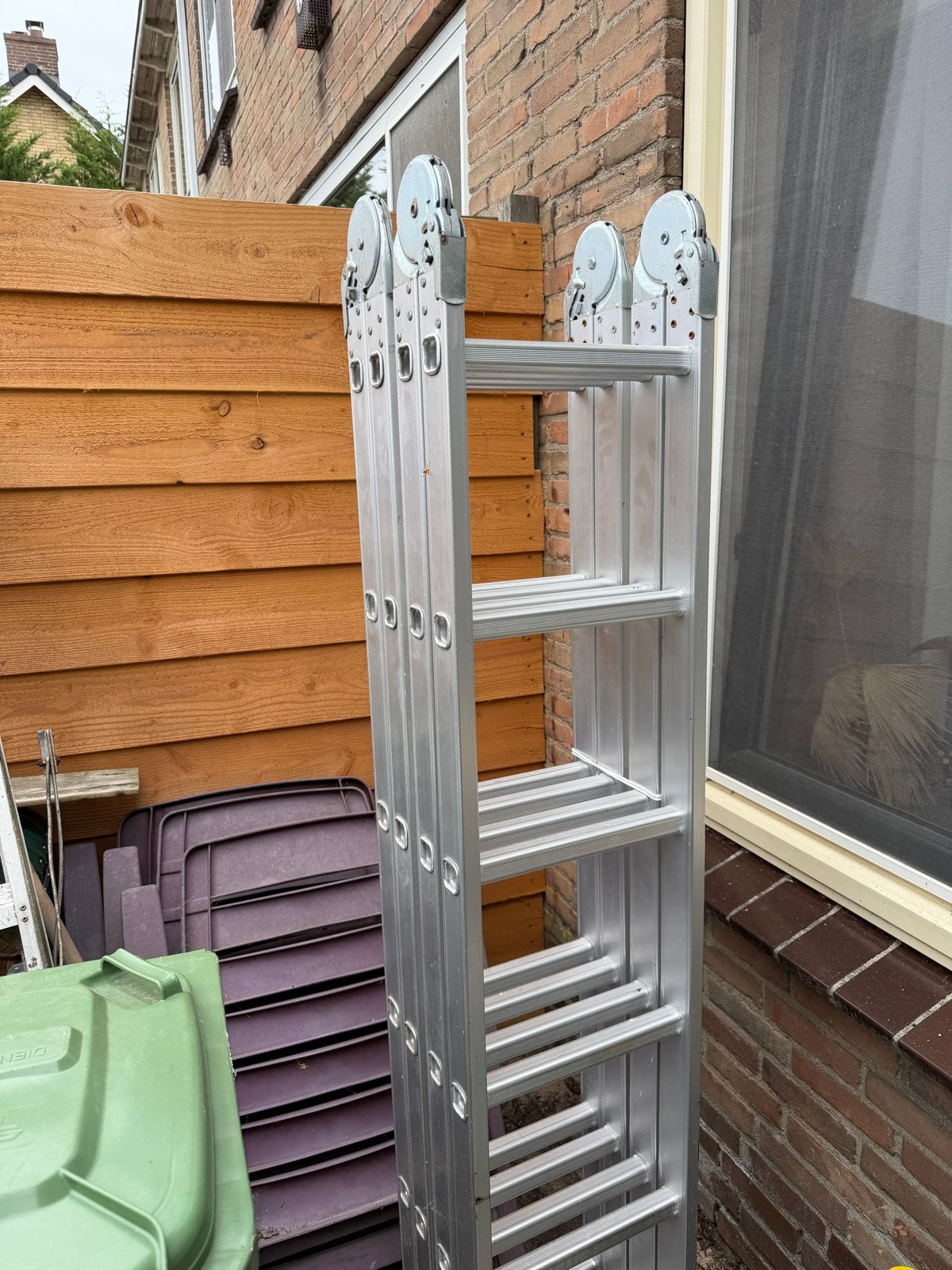 Zo goed als nieuwe ladder van 6 meter, Doe-het-zelf en Verbouw, Ladders en Trappen, Ophalen, Zo goed als nieuw, Ladder, 4 meter of meer