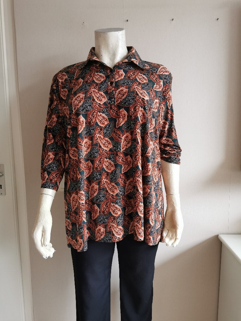 153.. zgan tuniek van magna maat 56 - 58, Overige kleuren, Blouse of Tuniek, Ophalen of Verzenden, Magna