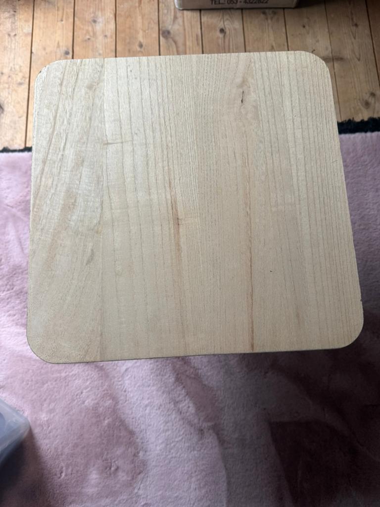 Leuke bijzettafel op wielen, Minder dan 55 cm, Rond, Nieuw, Ophalen
