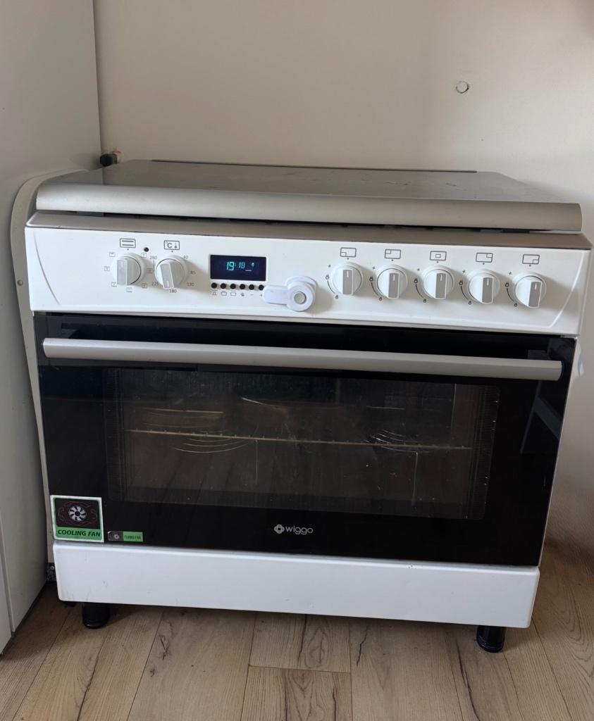 Zeer net Gasfornuis 90cm 5 pits incl wok. Oven, Witgoed en Apparatuur, Fornuizen, Ophalen, 60 cm of meer, Zo goed als nieuw, Energieklasse A of zuiniger