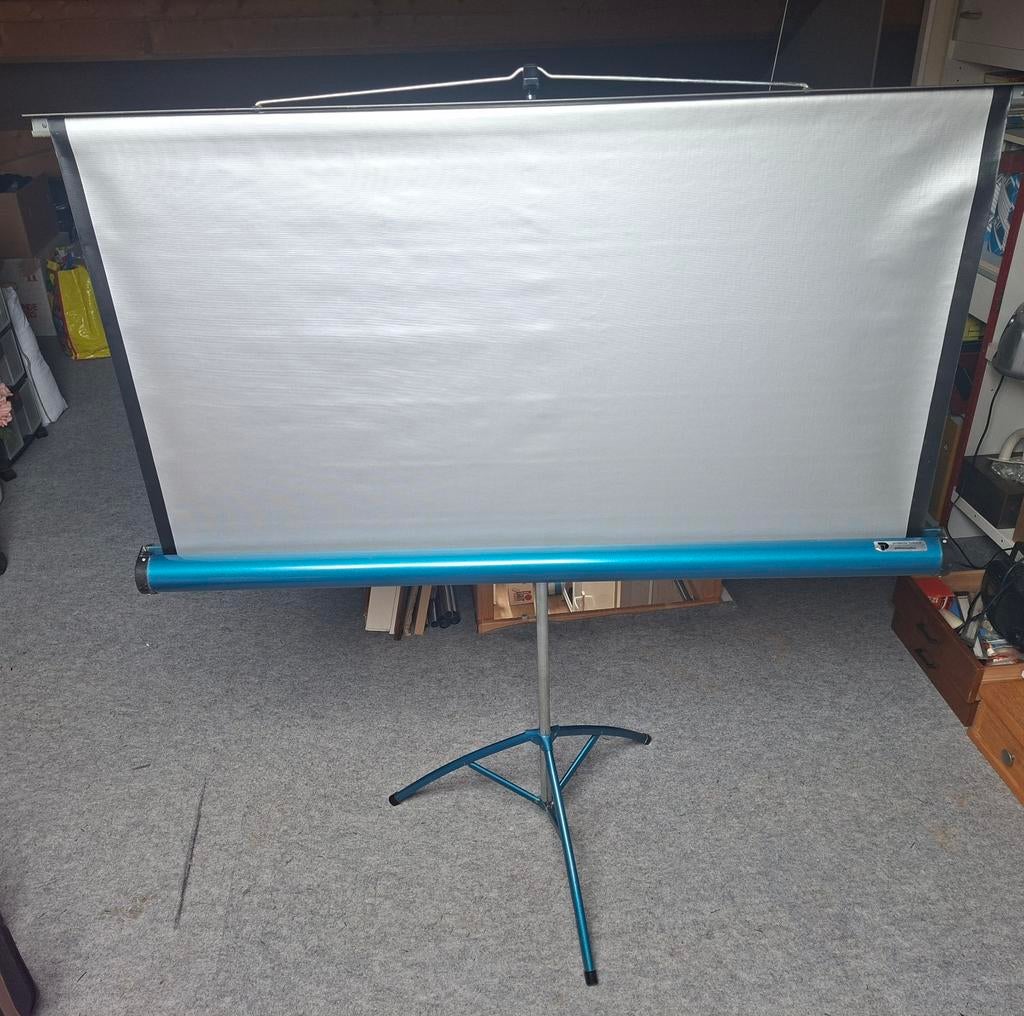 Projectiescherm op statief - Ideaal voor presentaties, Audio, Tv en Foto, Projectieschermen, Ophalen, Handmatig, Zo goed als nieuw