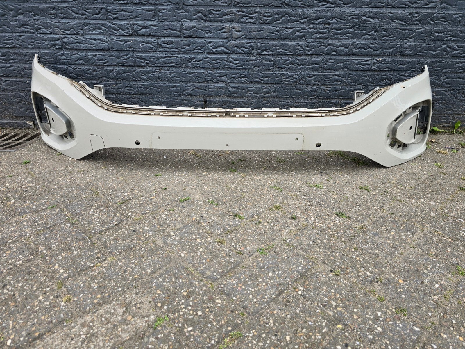 Voorbumper 6x pdc VW T-roc facelift bj 2021-2025, Auto-onderdelen, Carrosserie en Plaatwerk, Gebruikt, Wolfsburg, Ophalen of Verzenden