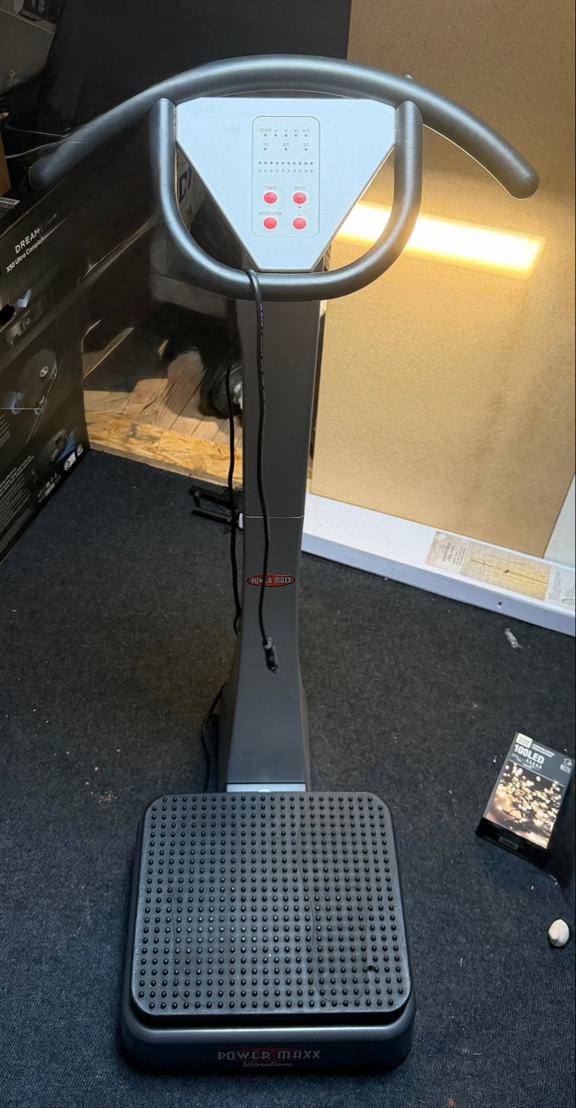 Trilplaat Power Maxx voor spierversterking en oefeningen, Sport en Fitness, Gebruikt, Trilplaat, Armen, Ophalen of Verzenden