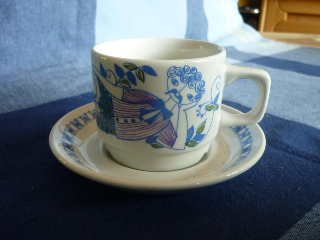 Grappig folklore kopje, Huis en Inrichting, Keuken | Servies, Ophalen of Verzenden, Zo goed als nieuw, Overige stijlen, Kop(pen) en/of Schotel(s)