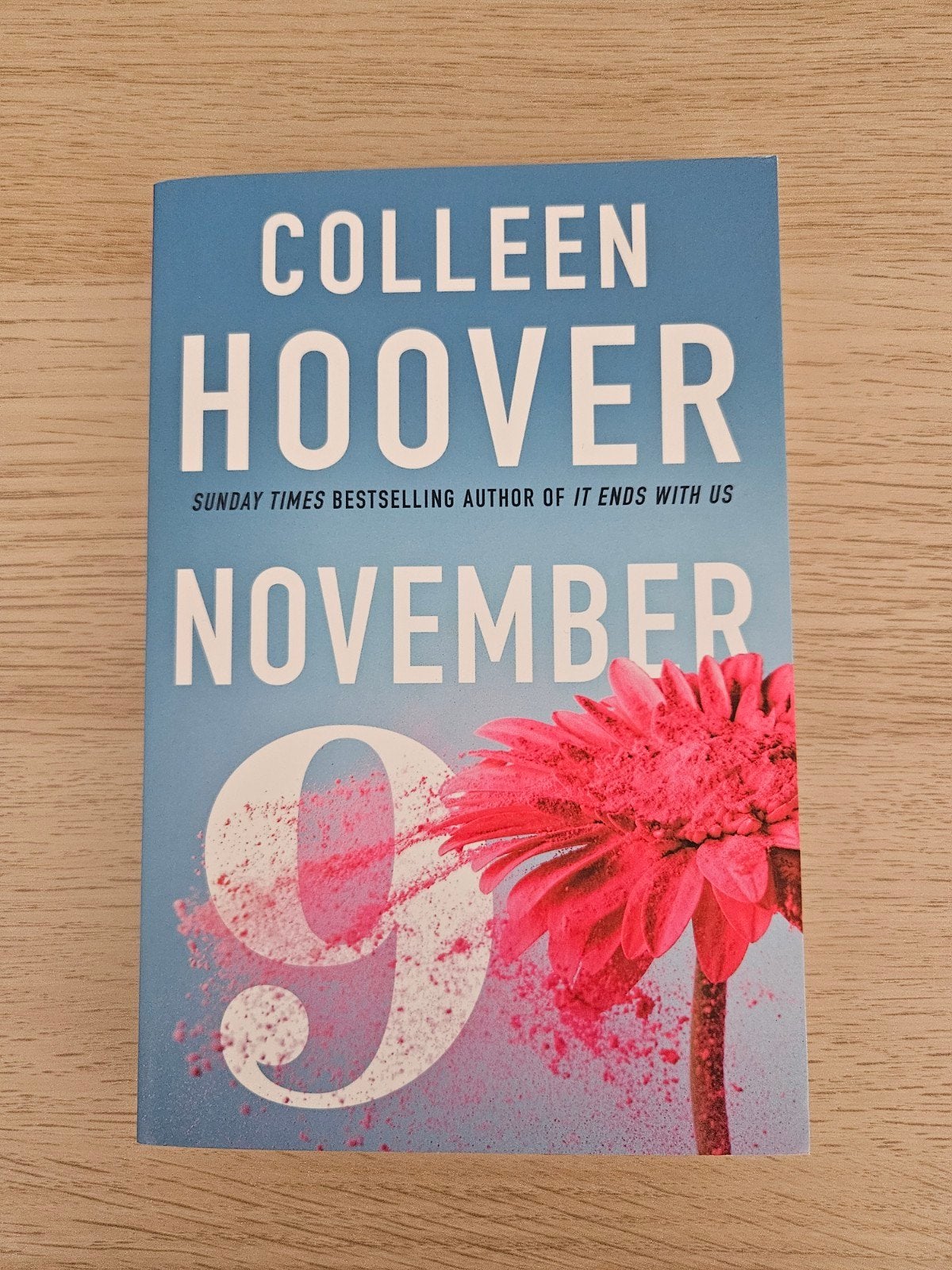 November 9 - Colleen Hoover (Engels), Ophalen of Verzenden, Zo goed als nieuw, Colleen Hoover, Europa overig