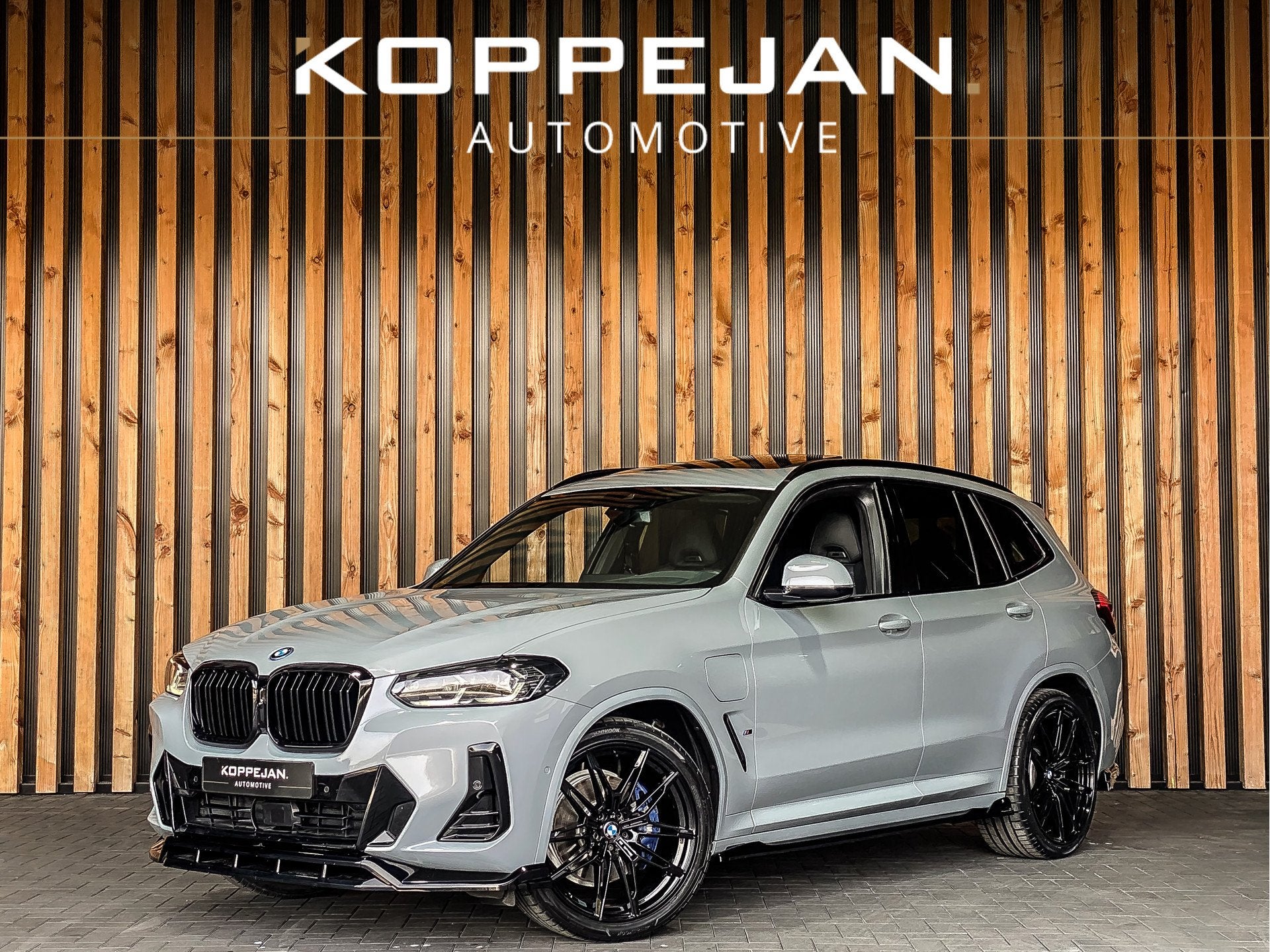 BMW X3 xDrive30e 292PK High Executive M-Sport | M-SPORT KUIP, Automaat, 1998 cc, Gebruikt, 2000 kg