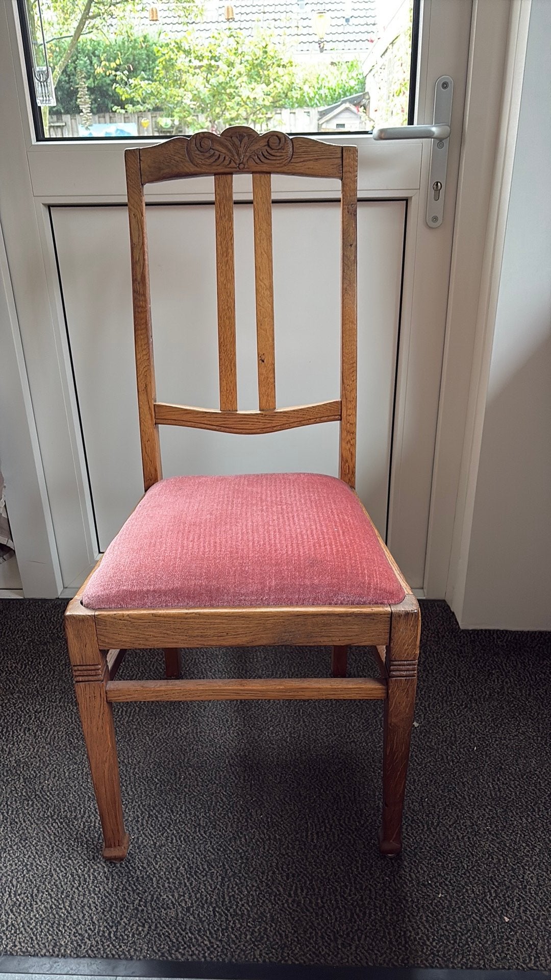 GRATIS oude stoel, Antiek en Kunst, Ophalen