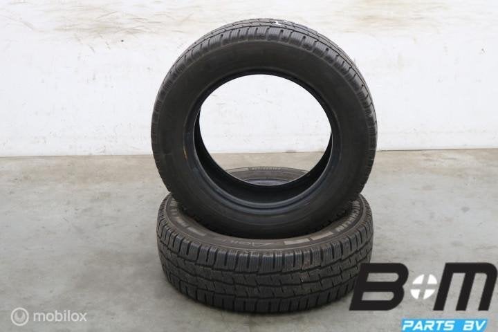 2 x 2056516 107T Michelin Agilis Alpin 8mm 205 65 16, Auto-onderdelen, Banden en Velgen, Gebruikt, 16 inch, Band(en), Personenwagen