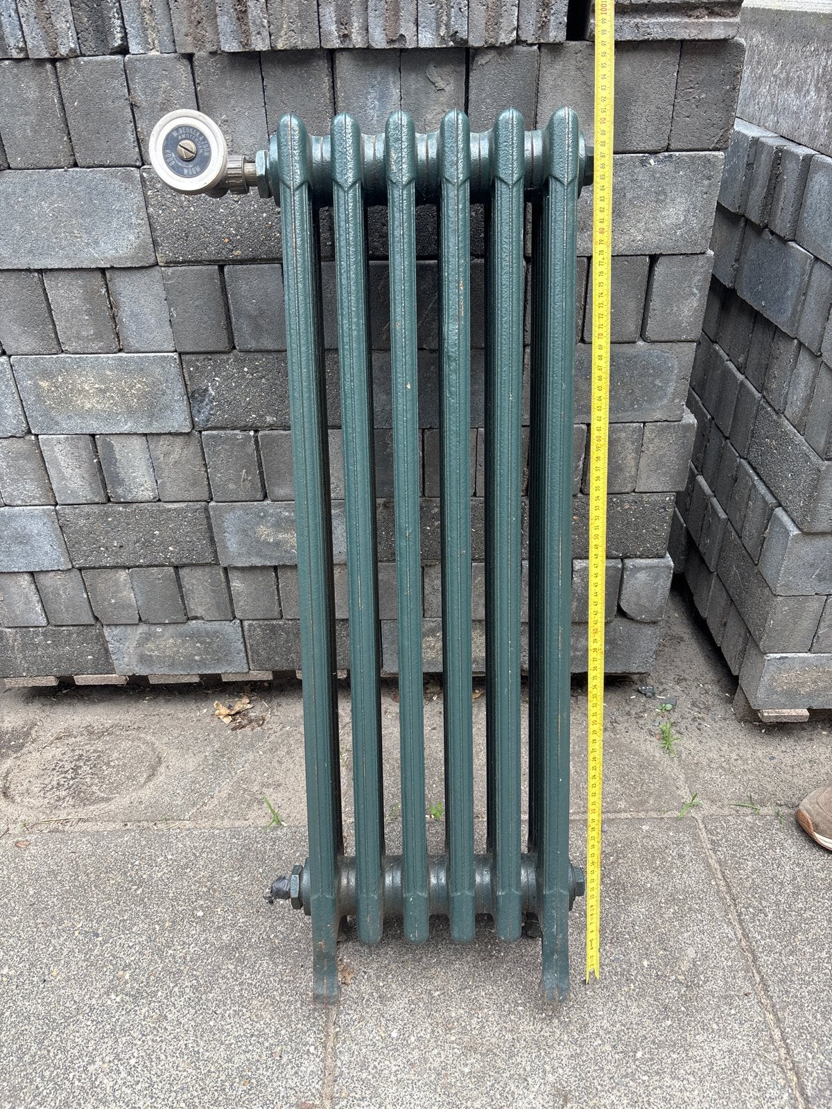 Antieke gietijzeren radiator - W. Beuker & Zoon Amsterdam, Radiator, Minder dan 60 cm, Ophalen of Verzenden, 80 cm of meer
