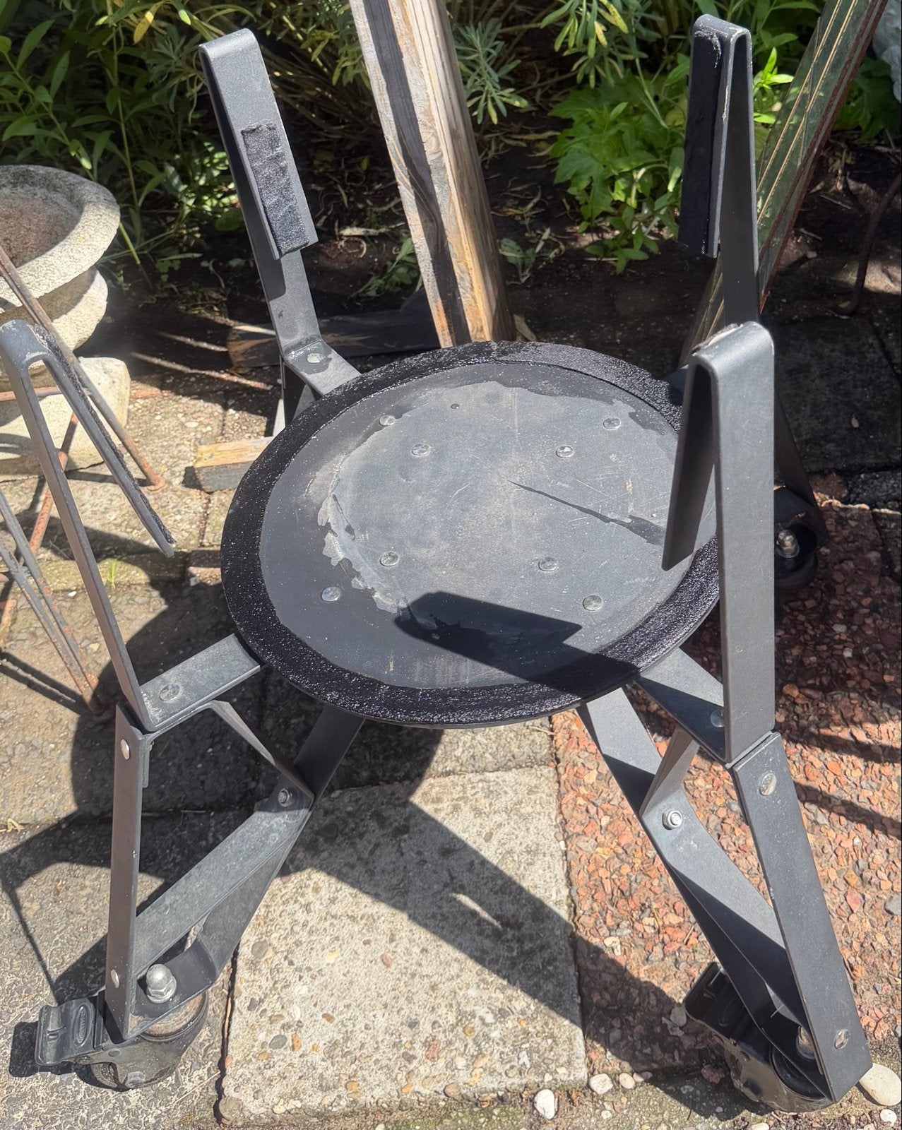 Groot bbq onderstel met wielen, Ophalen, Gebruikt
