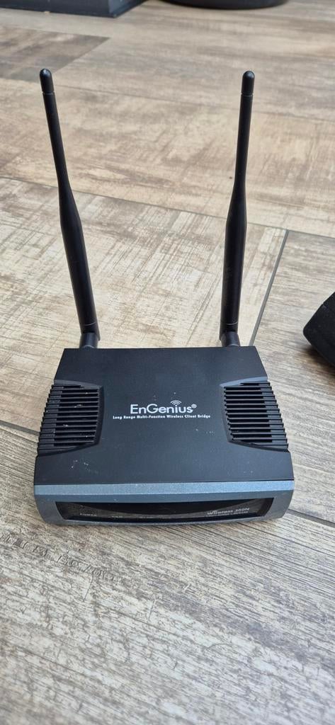 EnGenius Wireless 300N Client Bridge/Access Point, Ophalen of Verzenden, Gebruikt, Router, EnGenius