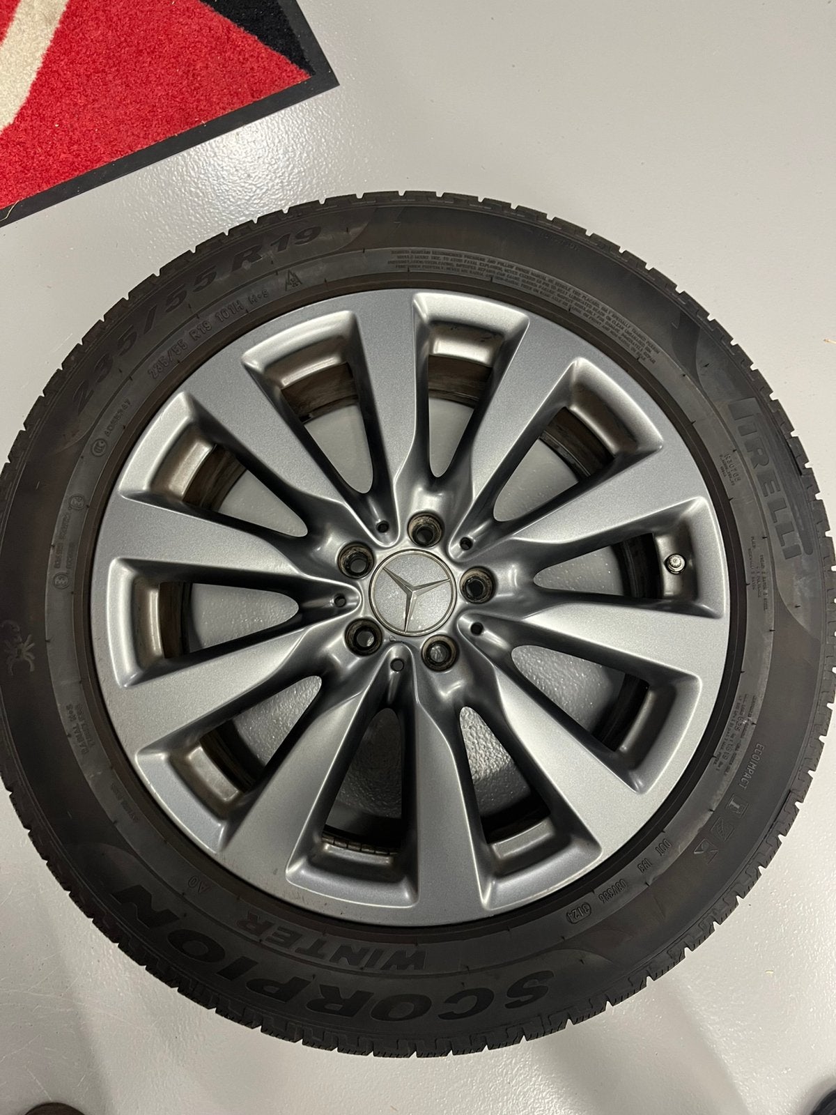 Mercedes GLC velgen met Pirelli banden nieuw, Nieuw, 235 mm, Band(en), Zomerbanden