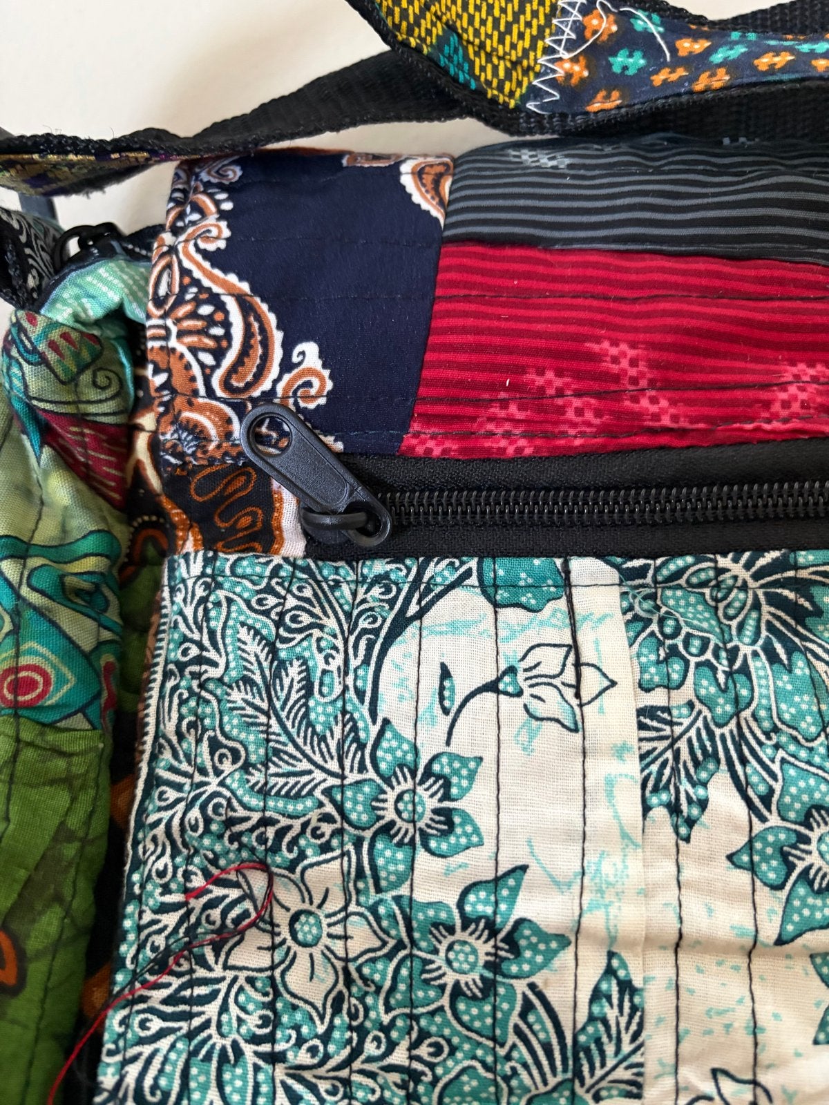 Patchwork Schoudertas - Uniek en Kleurrijk, Ophalen of Verzenden, Zo goed als nieuw, Overige kleuren, Schoudertasje