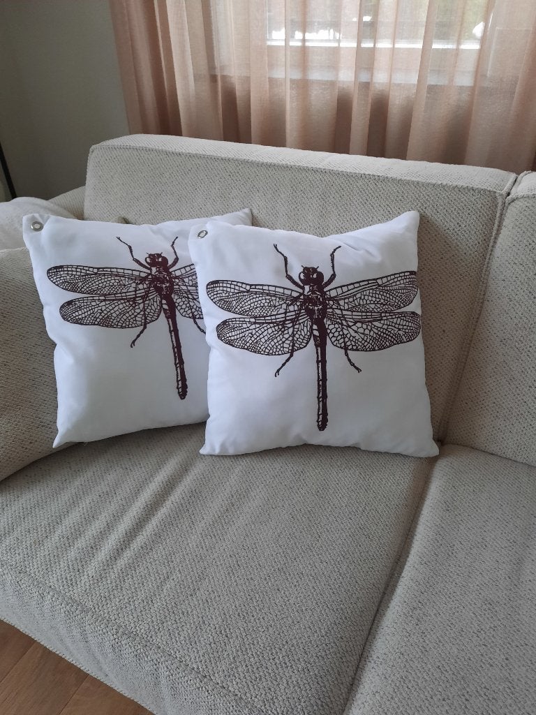 2 st kussen wit met libelle 45x45cm buiten/binnen, Wit, Vierkant, Ophalen of Verzenden, Zo goed als nieuw