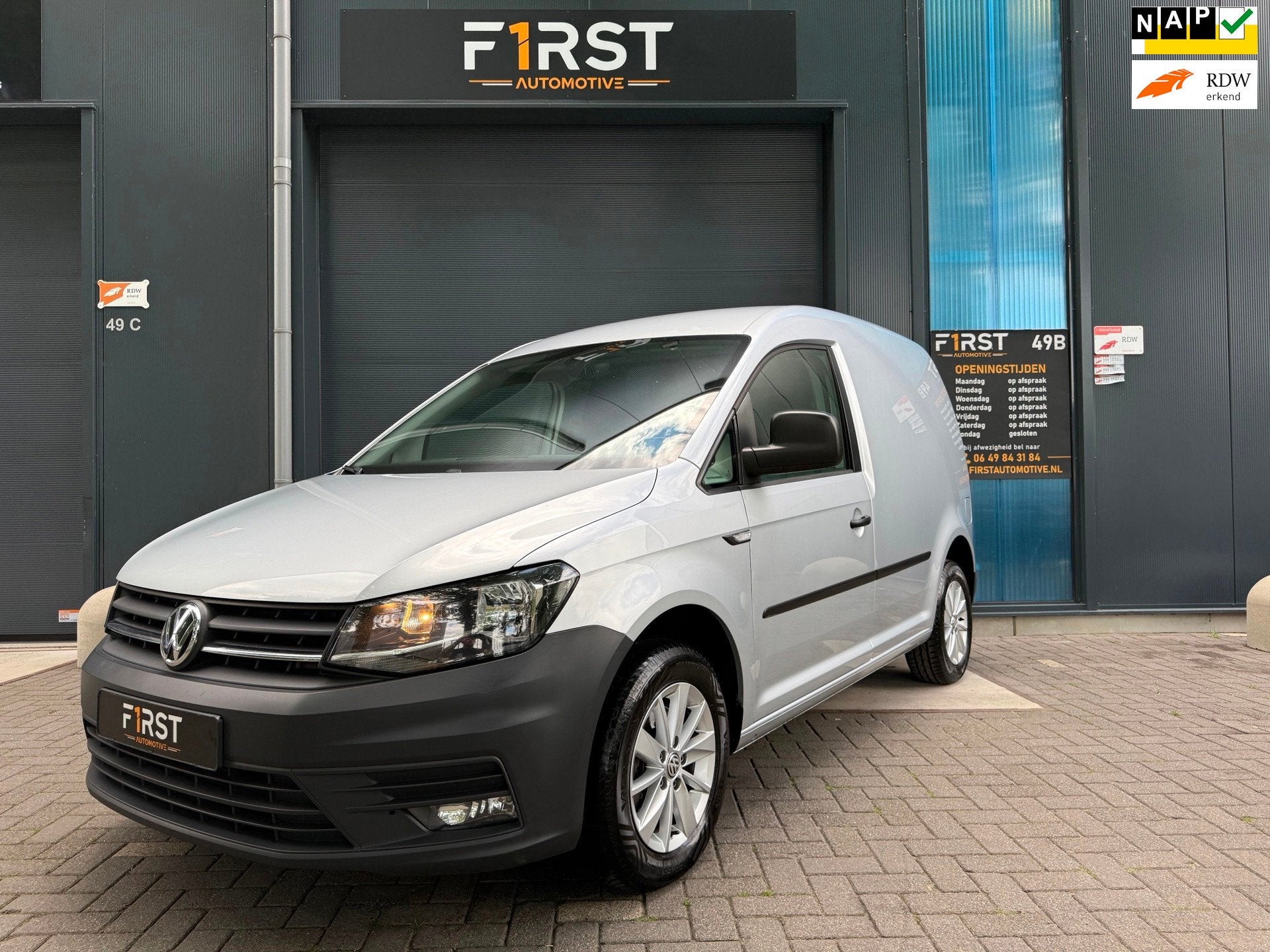 Volkswagen Caddy 1.6 TDI L1H1 Comfortline Airco Pdc 15inch, Auto's, Voorwielaandrijving, Euro 5, Stof, Gebruikt
