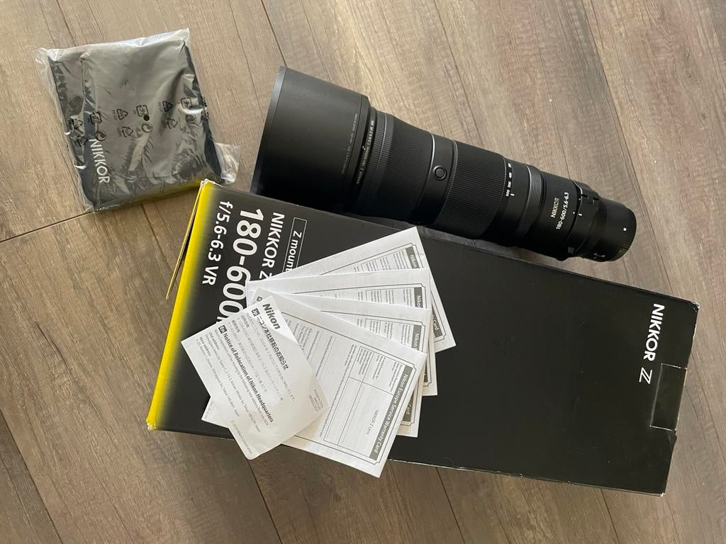 Nikon Nikkor Z 180-600 f/5.6-6.3, Audio, Tv en Foto, Fotografie | Lenzen en Objectieven, Ophalen of Verzenden, Zo goed als nieuw