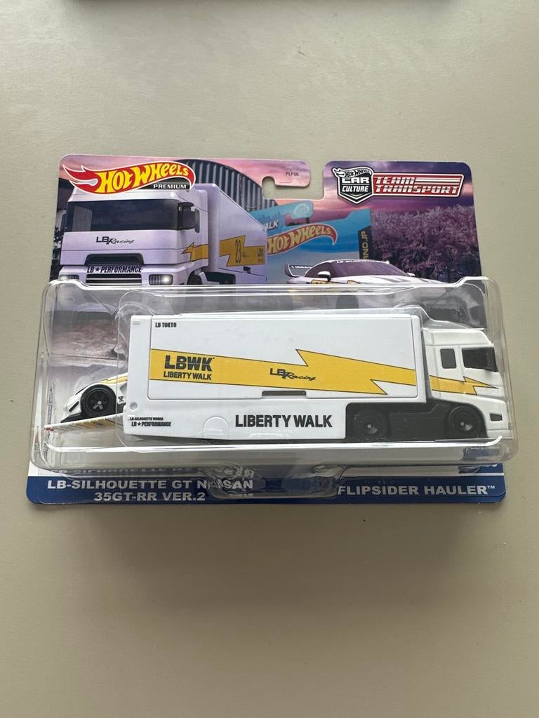 Hot Wheels Team Transport LBWK & Mad Mike Mazda RX-3, Overige merken, 1:50 of kleiner, Auto, Nieuw