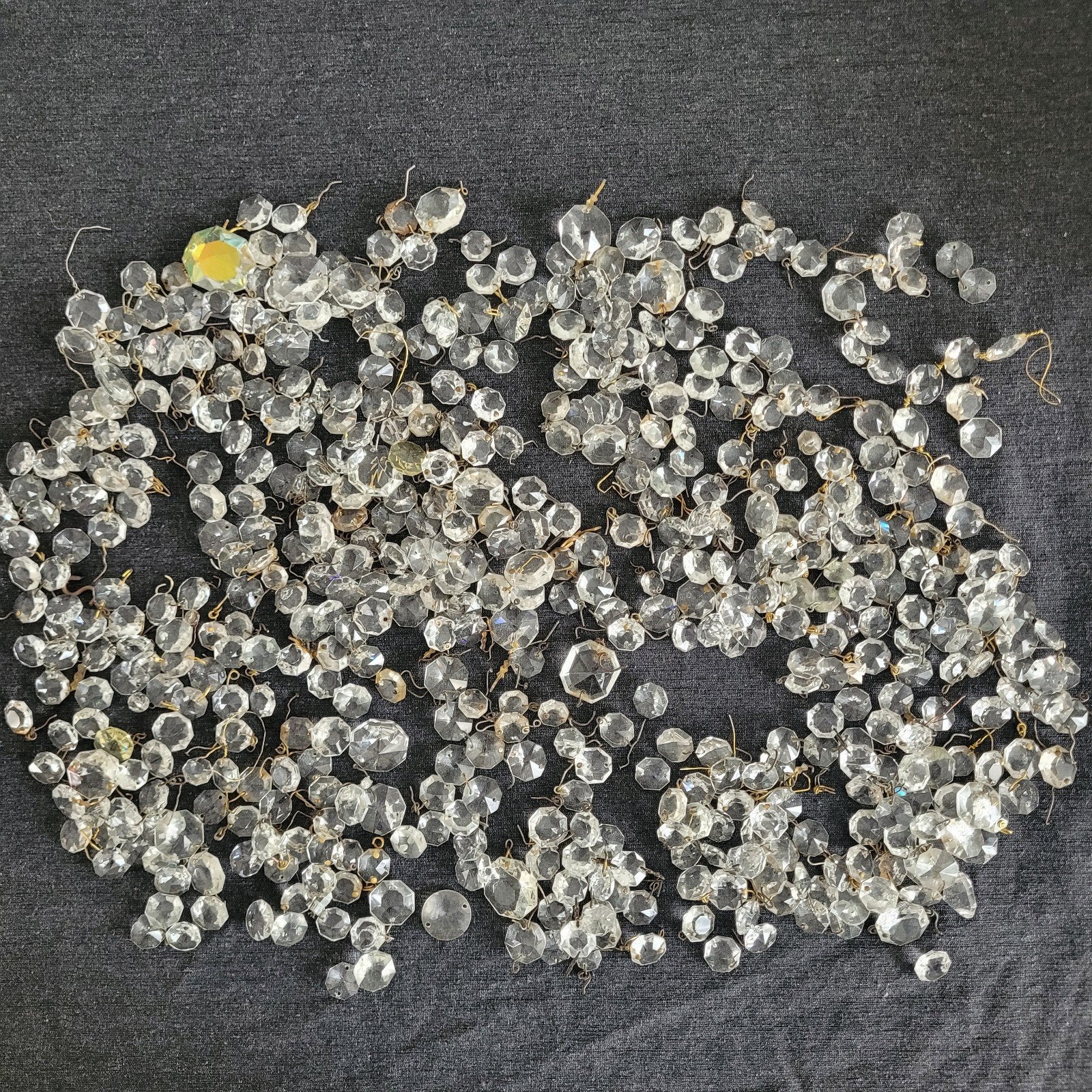 partij verzameling pegels diamant onderdelen kroonluchter 01, Ophalen of Verzenden, Gebruikt, Glas