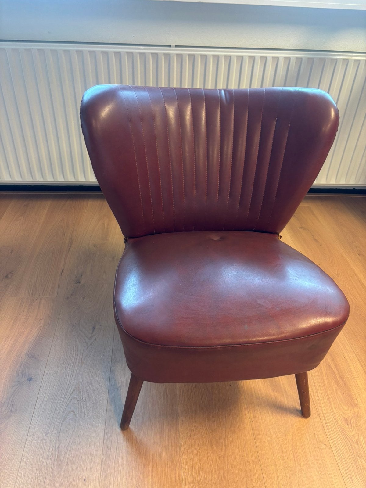 Cocktails stoeltje, Huis en Inrichting, Fauteuils, Ophalen, Gebruikt, Minder dan 75 cm, Leer