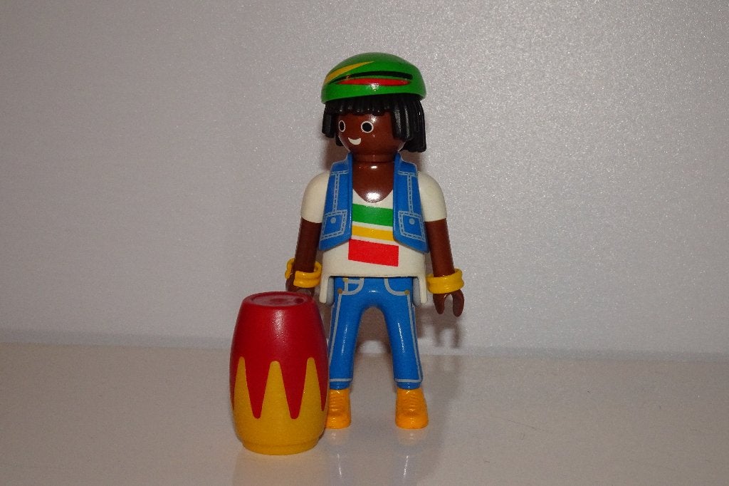 08 - Rasta met djembe 5243, Ophalen of Verzenden