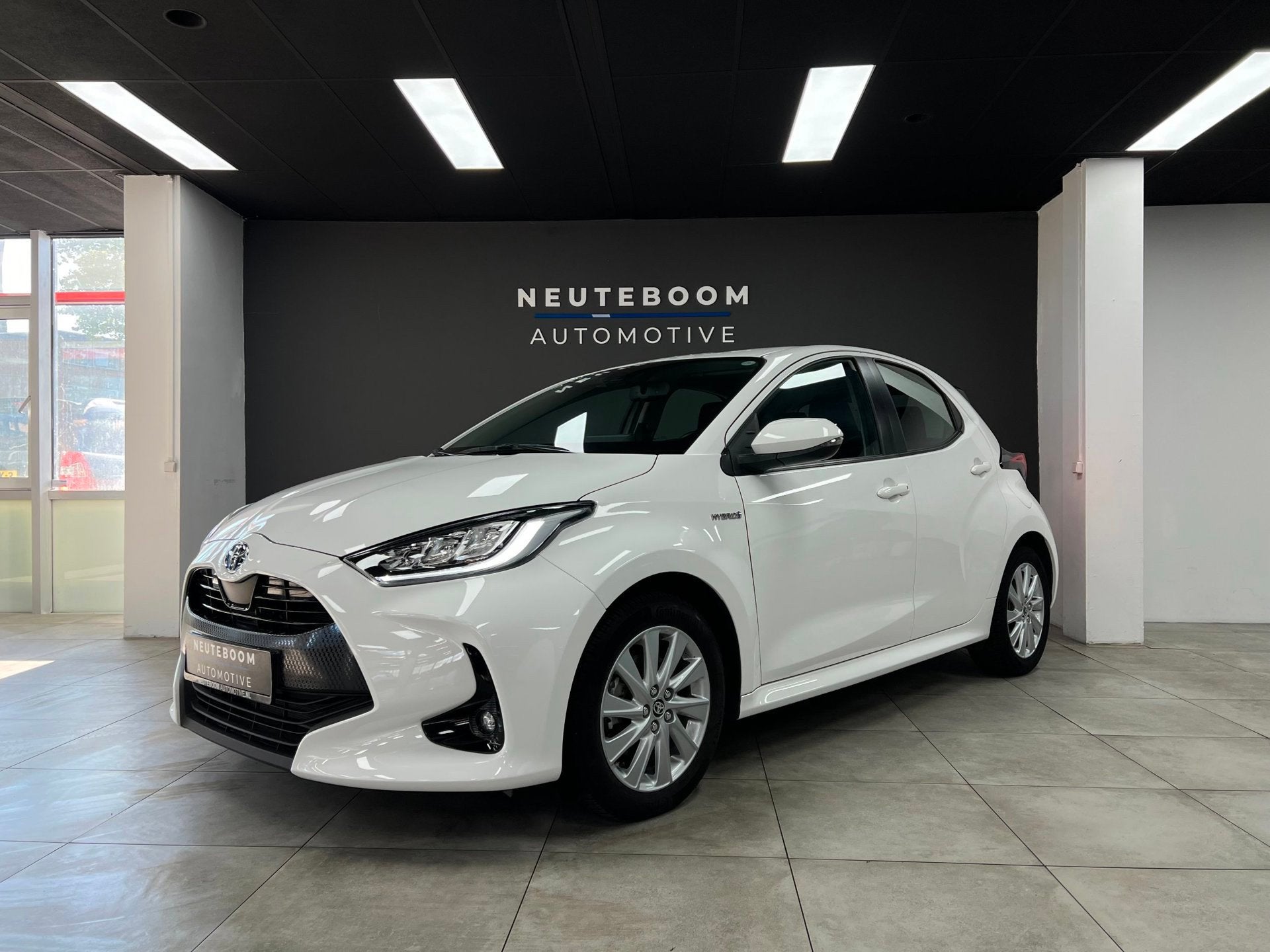 Toyota Yaris 1.5 Hybrid Dynamic | Carplay| Keyless | Head-Up, Auto's, Stof, Gebruikt, Zwart, 116 pk