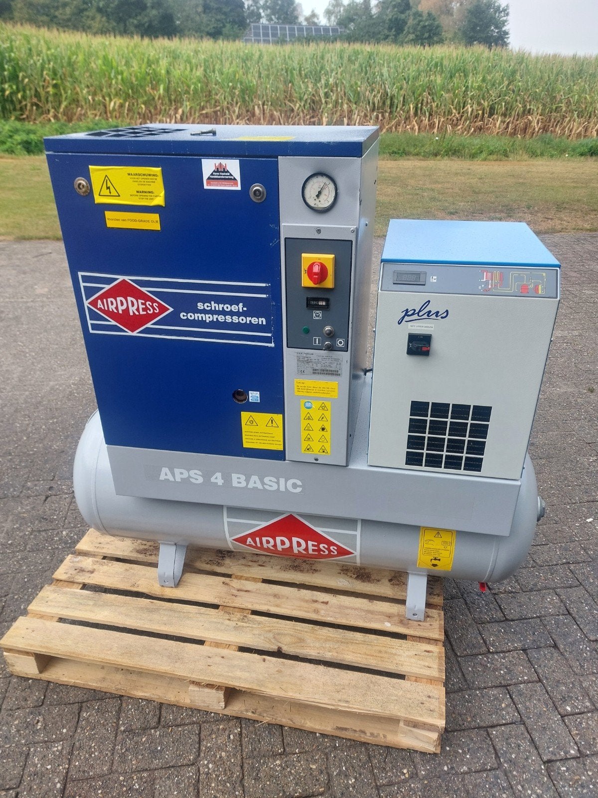 schroefcompressor merk airpress aps4 basic, 100 liter of meer, Ophalen, Zo goed als nieuw
