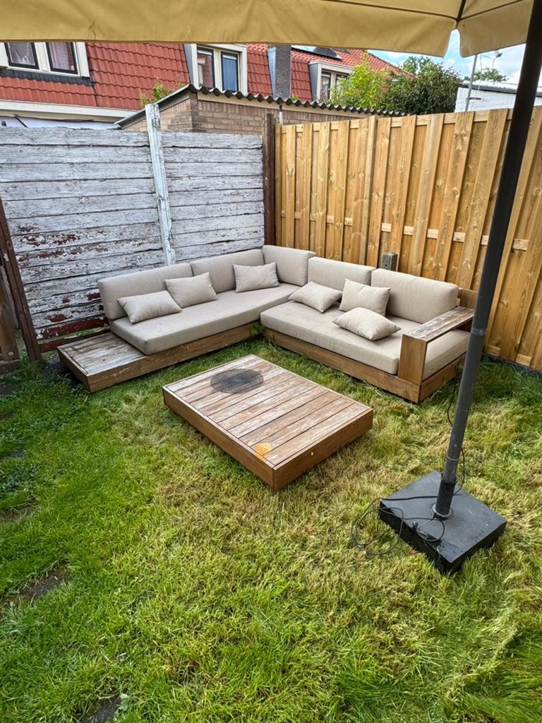 Houten loungeset met kussens, Tuin en Terras, Ophalen, 5 zitplaatsen, Gebruikt, Loungeset