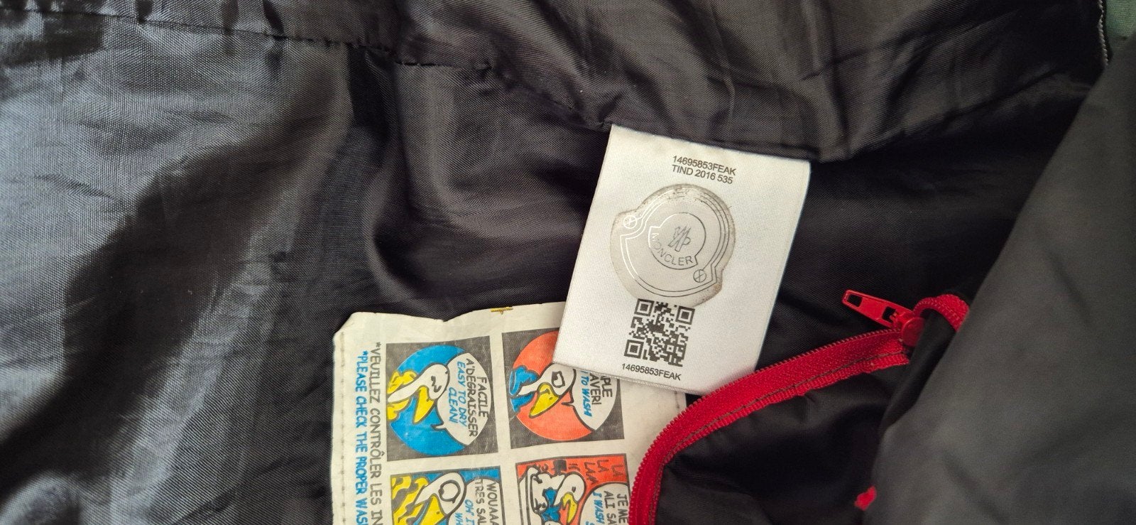 verschillend t shirts 1x bodywarner moncler en 1x banlieue, Ophalen, Overige maten, Overige kleuren