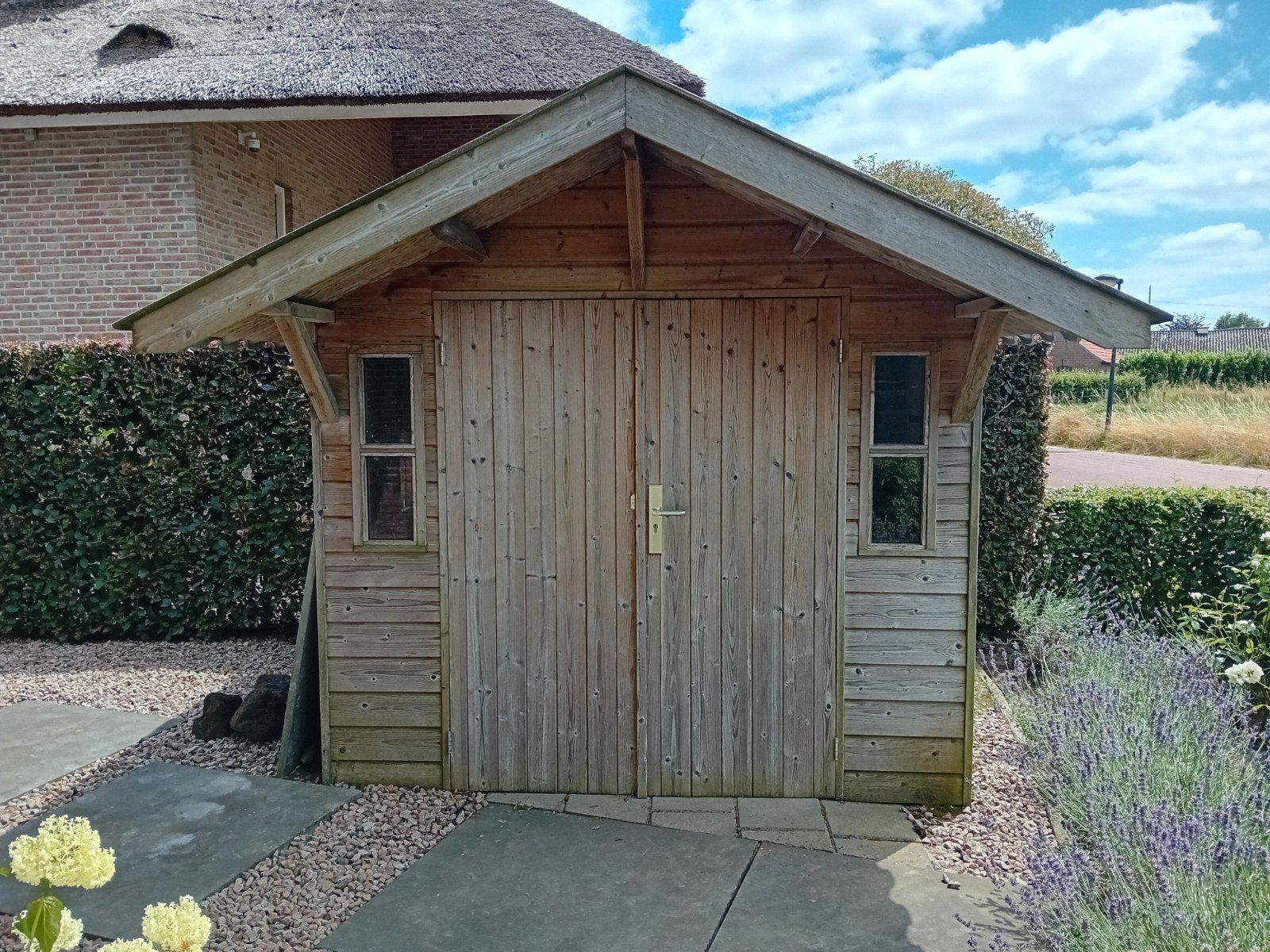 tuinhuis met metalen dakpanplaten, Ophalen, 250 tot 500 cm, Hout, 200 tot 400 cm