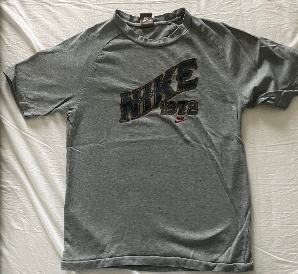 Nike t-shirt, Kleding | Heren, T-shirts, Nike, Ophalen of Verzenden, Grijs, Gedragen