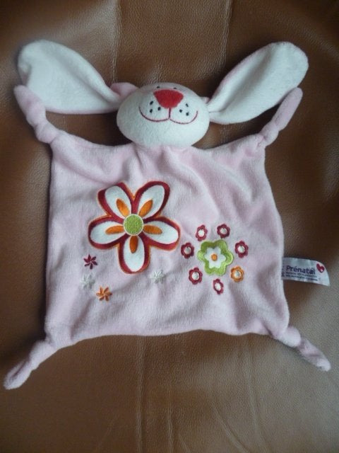 Roze velours haas konijn doekje met bloemen v Prenatal 2x, Kinderen en Baby's, Speelgoed | Knuffels en Pluche, Zo goed als nieuw