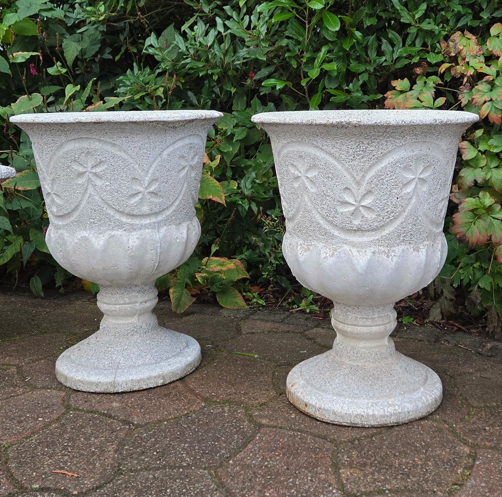Decoratieve tuinpotten en sokkel - Set van 2, Tuin en Terras, Ophalen, Zo goed als nieuw
