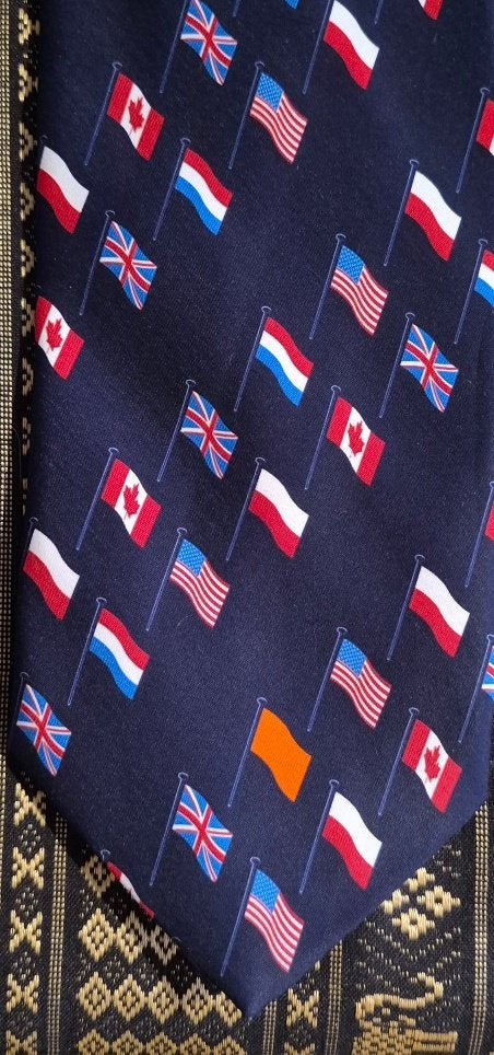 Nederland 50 jaar bevrijd 1945-1995 stropdas, Ophalen of Verzenden, Nieuw, Blauw