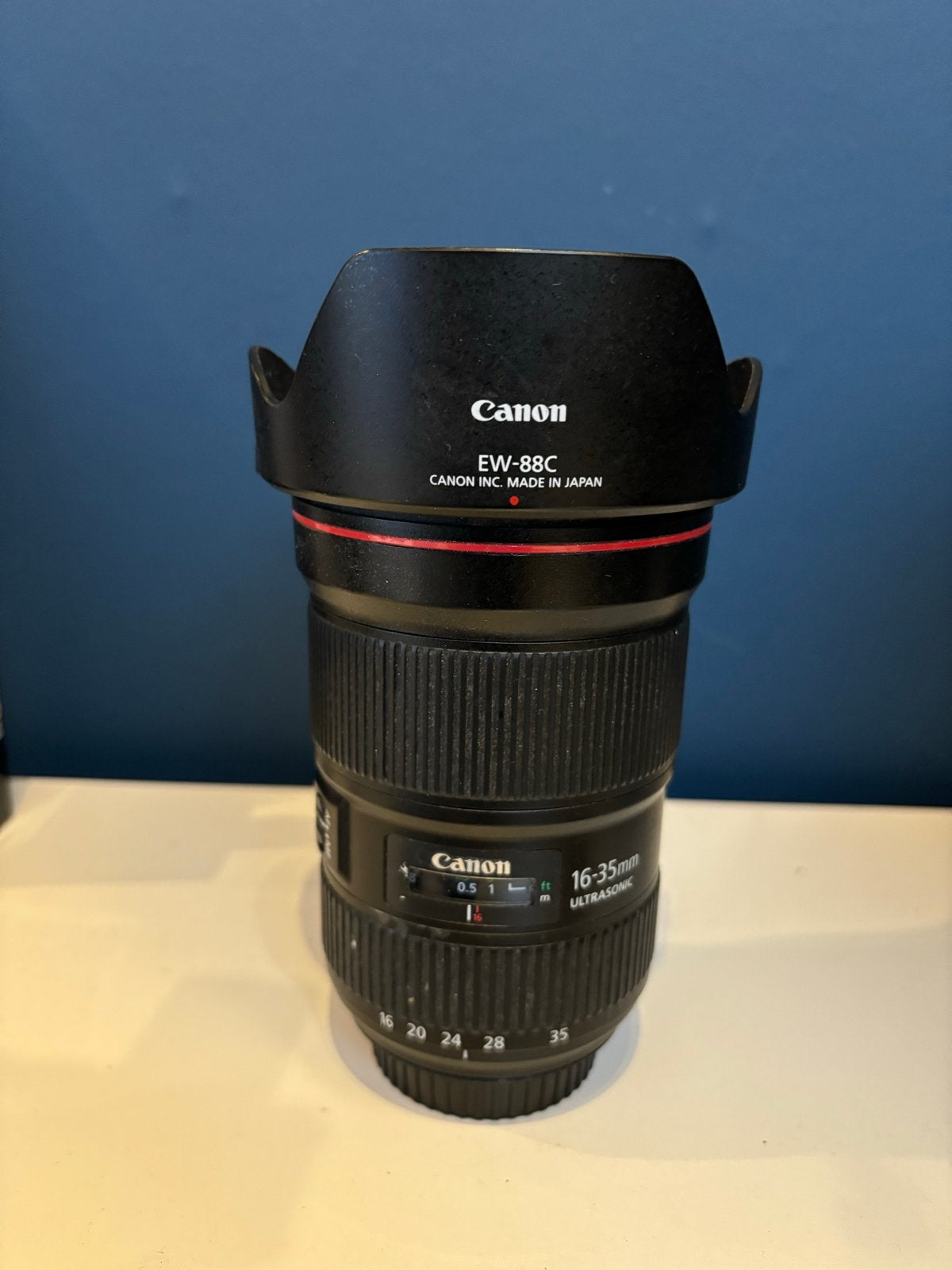 Canon EF 16-35mm f/2.8L III USM Groothoeklens, Audio, Tv en Foto, Ophalen, Canon, Autofocus, Groothoeklens