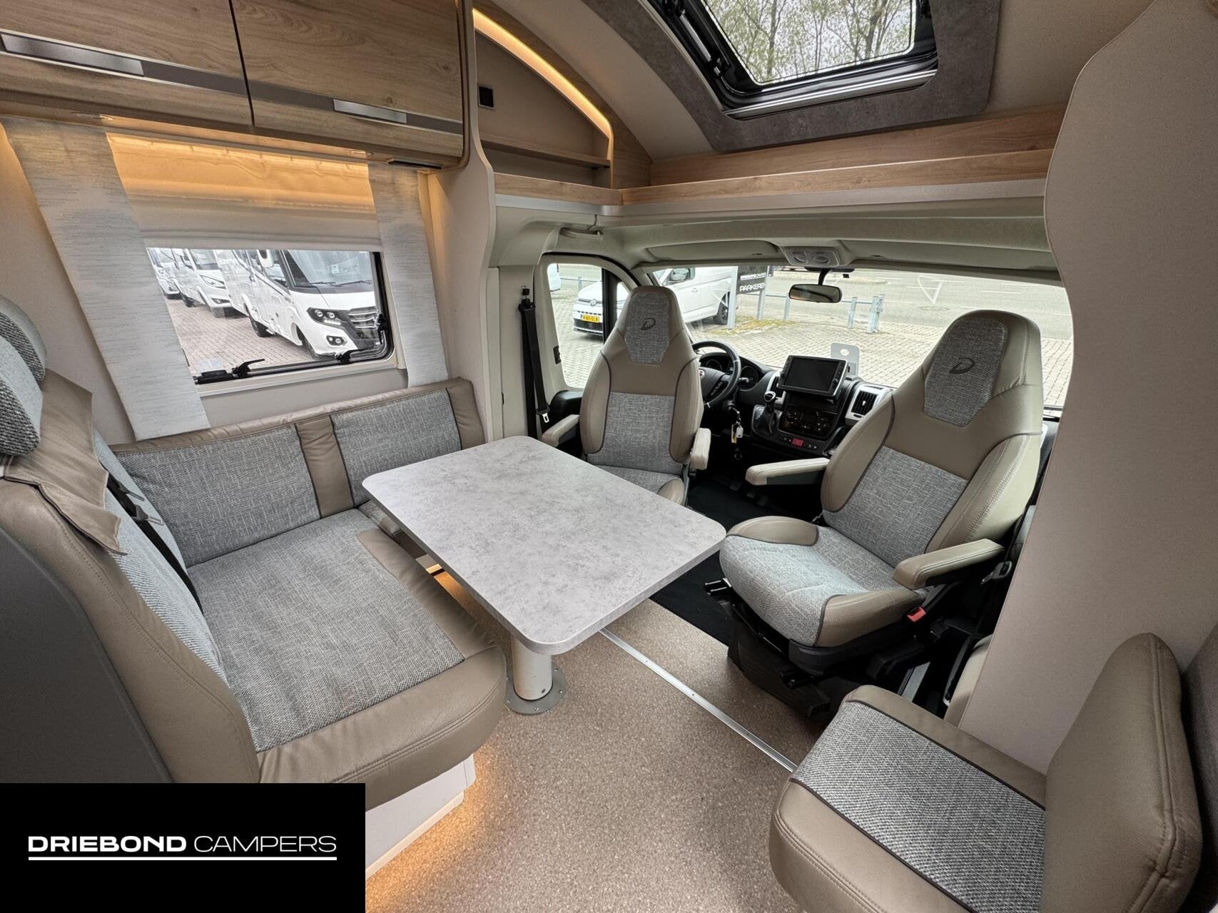 Dethleffs Pulse Classic T7051 EB 9T-Automaat Ep-Level 2X Air, Automaat, Airbags, 7 tot 8 meter, Bedrijf