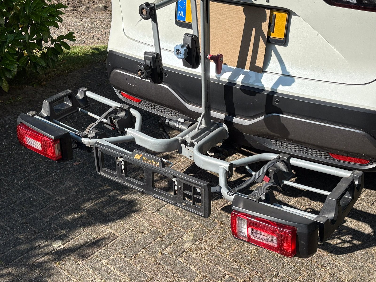 Movanext fietsdrager voor 2 e-bikes, Ophalen, Gebruikt, 2 fietsen, Trekhaakdrager