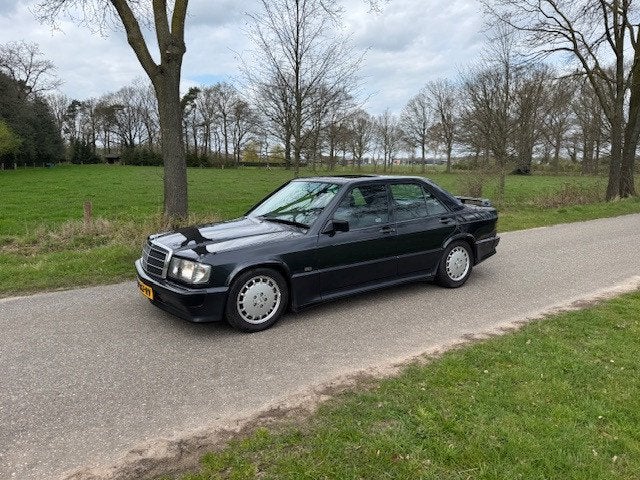 Mercedes-Benz 190-serie 2.3-16v Cosworth / 1985, Zwart, 2290 cc, 4 stoelen, Zwart
