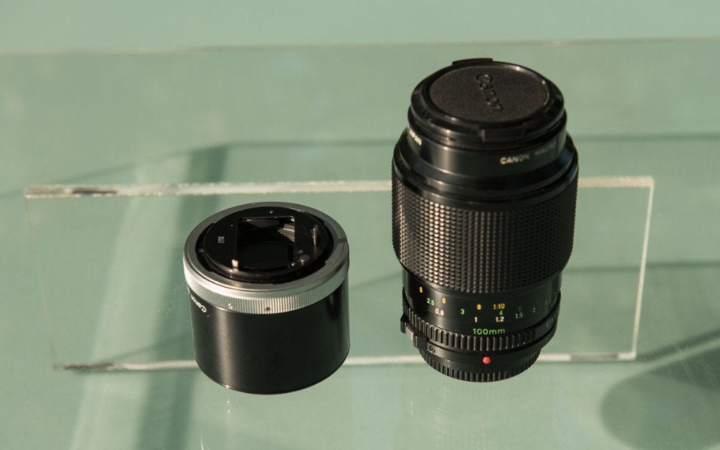 Canon FD macrolens 100mm 1:4, Audio, Tv en Foto, Fotografie | Lenzen en Objectieven, Ophalen, Gebruikt, Macrolens